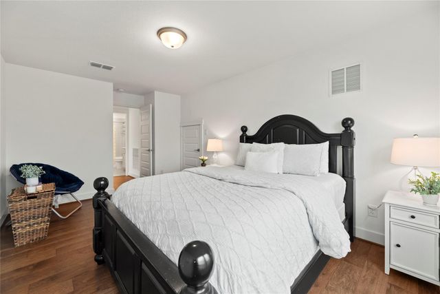 3503 Kensington Gardens Lane, Houston, TX 77055