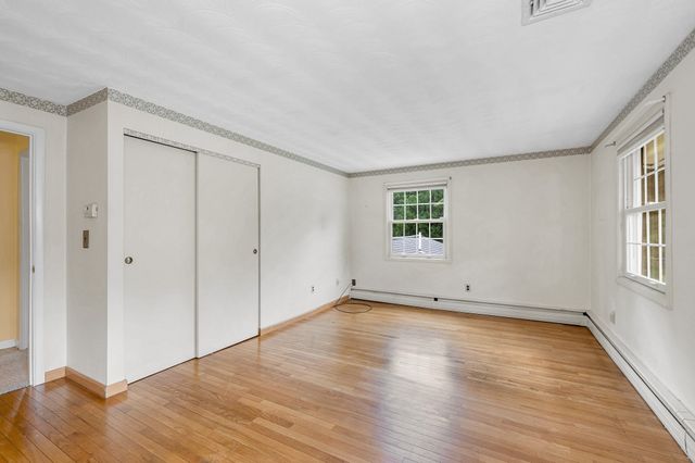 16 Porter Rd, Chelmsford, MA 01824