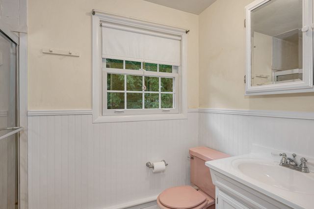 16 Porter Rd, Chelmsford, MA 01824