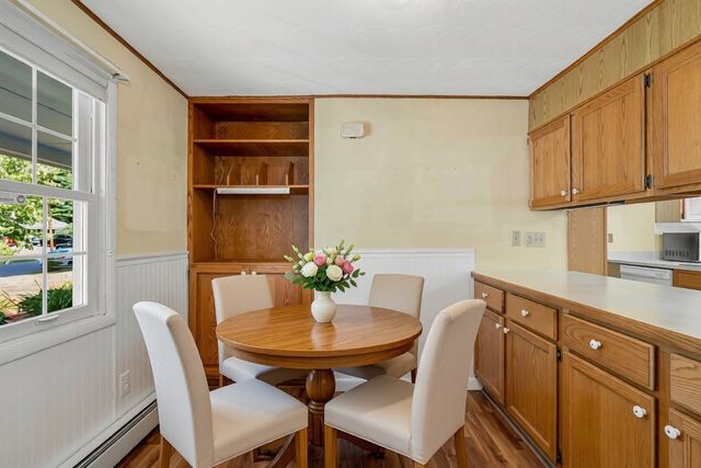 16 Porter Rd, Chelmsford, MA 01824