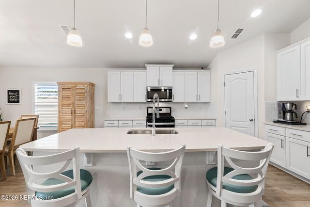 82897 THOMPSON Lane, Fernandina Beach, FL 32034