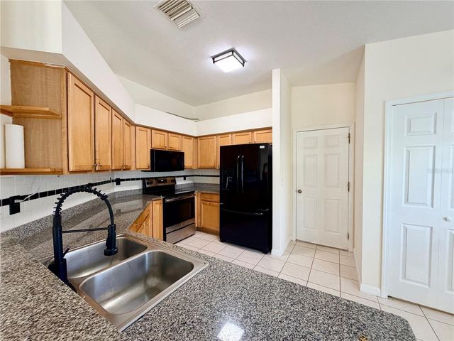 7838 CARRIAGE POINTE DRIVE, Gibsonton, FL 33534