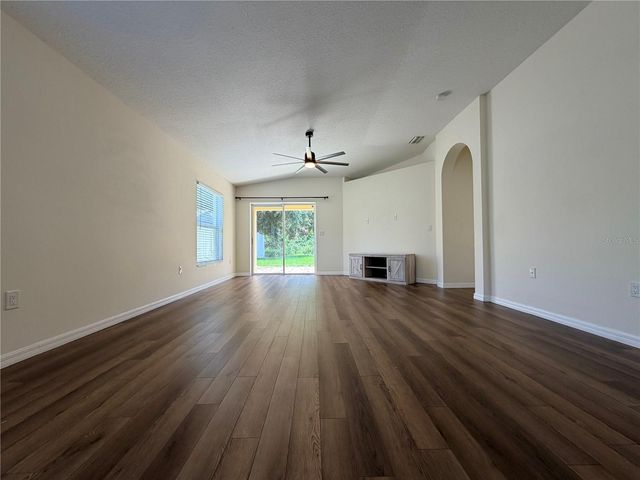 7838 CARRIAGE POINTE DRIVE, Gibsonton, FL 33534