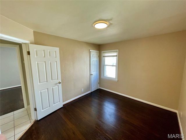 1908 Wismer Avenue, Overland, MO 63114