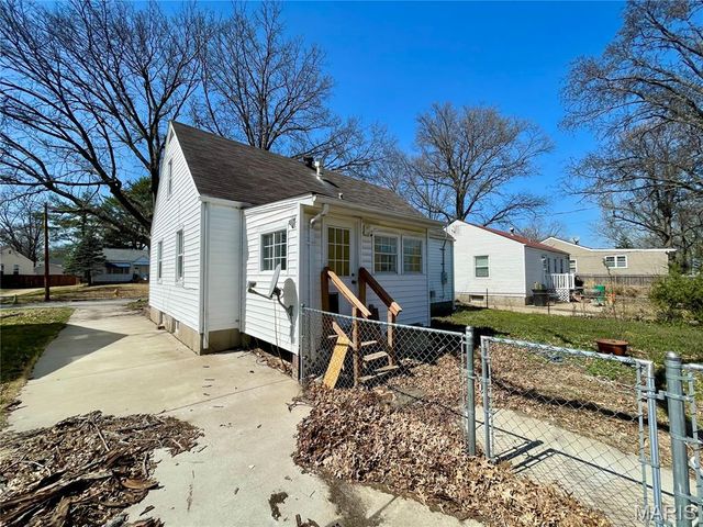 1908 Wismer Avenue, Overland, MO 63114