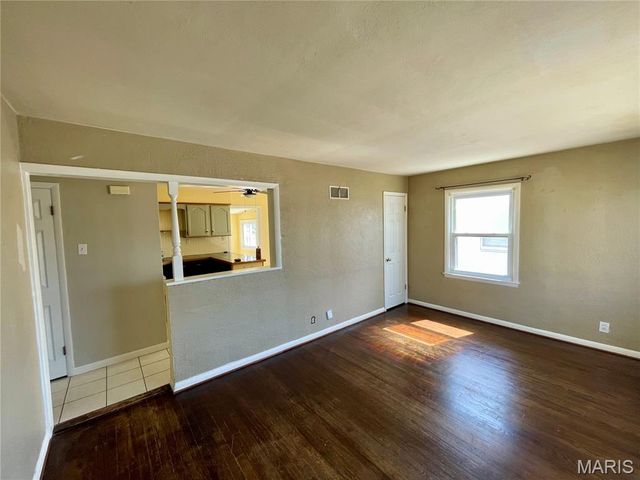 1908 Wismer Avenue, Overland, MO 63114