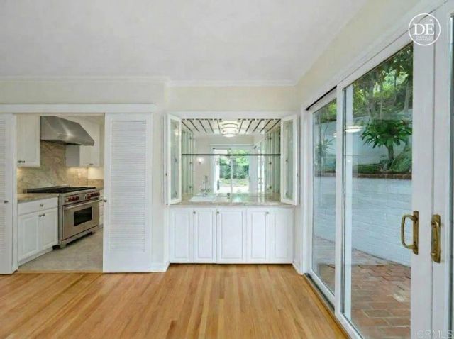 7920 Avenida Alamar, La Jolla, CA 92037