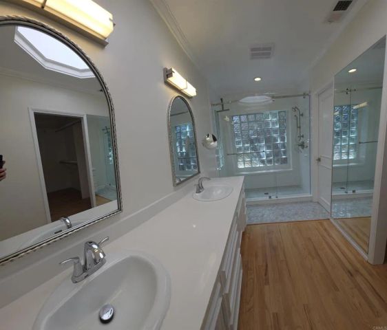 7920 Avenida Alamar, La Jolla, CA 92037