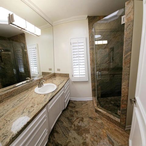 7920 Avenida Alamar, La Jolla, CA 92037