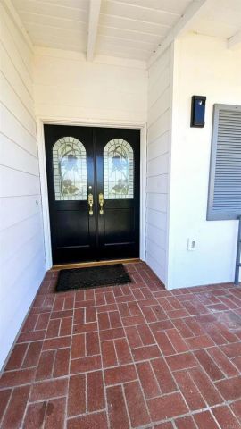 7920 Avenida Alamar, La Jolla, CA 92037