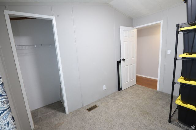 247 HIDDEN DR, Sandy, UT 84070