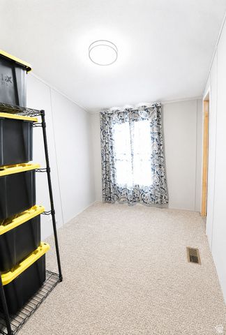 247 HIDDEN DR, Sandy, UT 84070