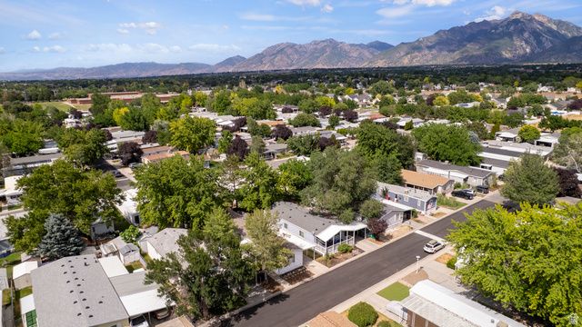 247 HIDDEN DR, Sandy, UT 84070