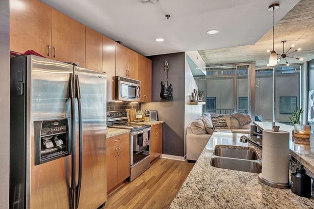 301 Demonbreun St Unit 1215, Nashville, TN 37201