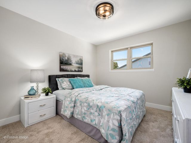 5309 PINE TRAILS Circle, Plainfield, IL 60586