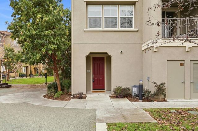 636 Messina Gardens Lane, San Jose, CA 95133