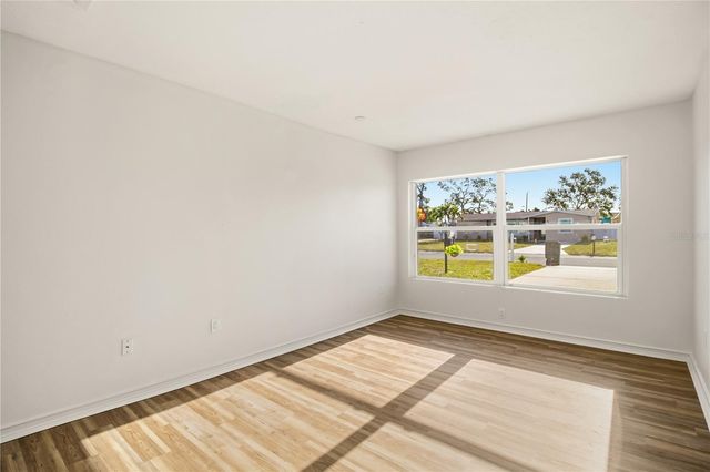 220 62ND STREET NW, Bradenton, FL 34209