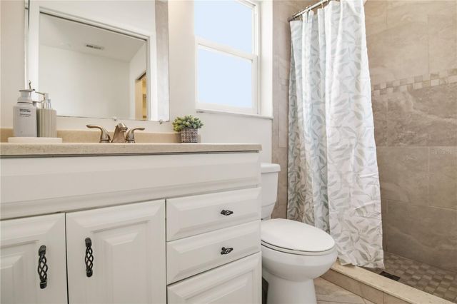 220 62ND STREET NW, Bradenton, FL 34209