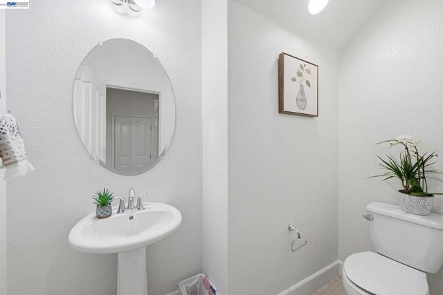 4958 Trescott Ct, Dublin, CA 94568