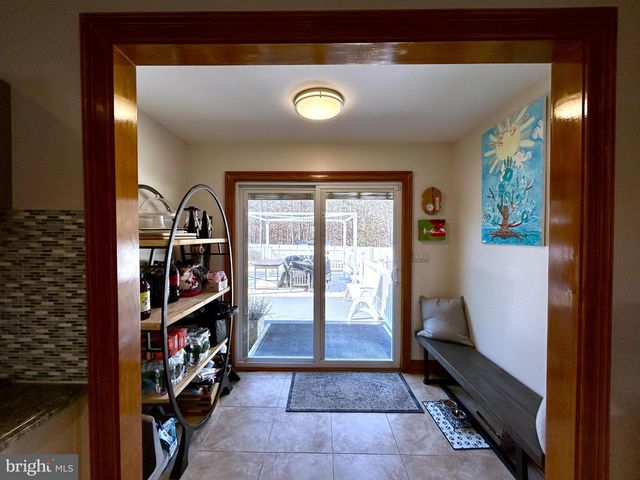 2517 TREMONT AVE, Egg Harbor Township, NJ 08234