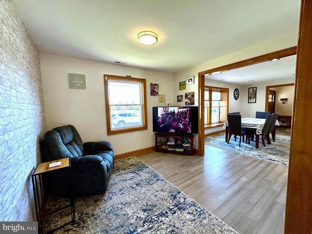 2517 TREMONT AVE, Egg Harbor Township, NJ 08234