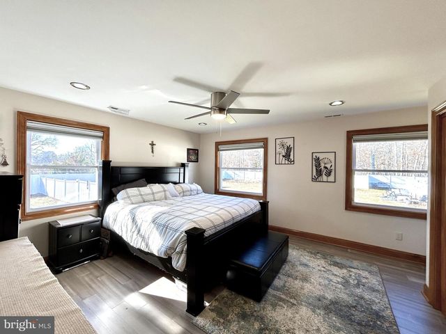 2517 TREMONT AVE, Egg Harbor Township, NJ 08234