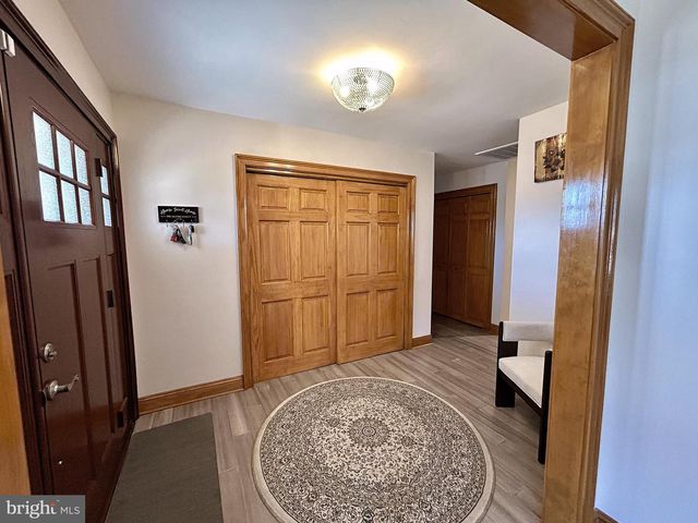 2517 TREMONT AVE, Egg Harbor Township, NJ 08234