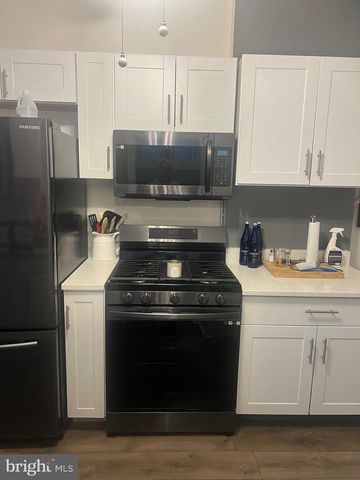 422 S BROOM ST, Wilmington, DE 19805