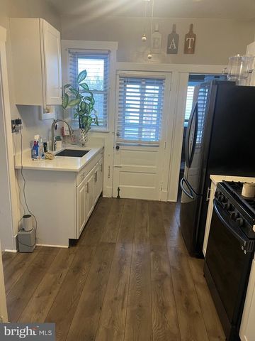 422 S BROOM ST, Wilmington, DE 19805