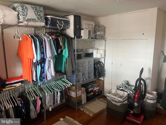 422 S BROOM ST, Wilmington, DE 19805