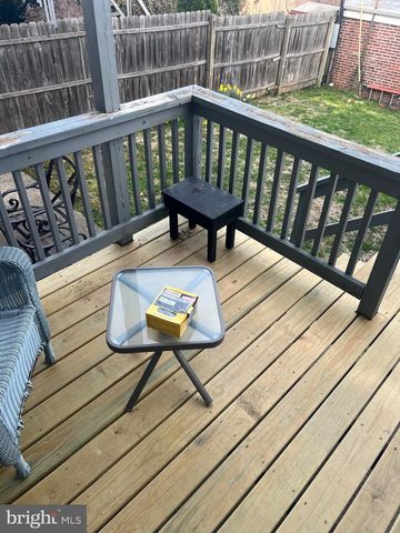 422 S BROOM ST, Wilmington, DE 19805