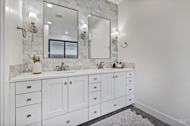 12214 N Barn Owl Way, Boise, ID 83714