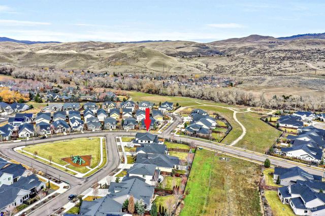 12214 N Barn Owl Way, Boise, ID 83714