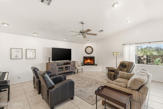 4419 E Water Street, Tucson, AZ 85712