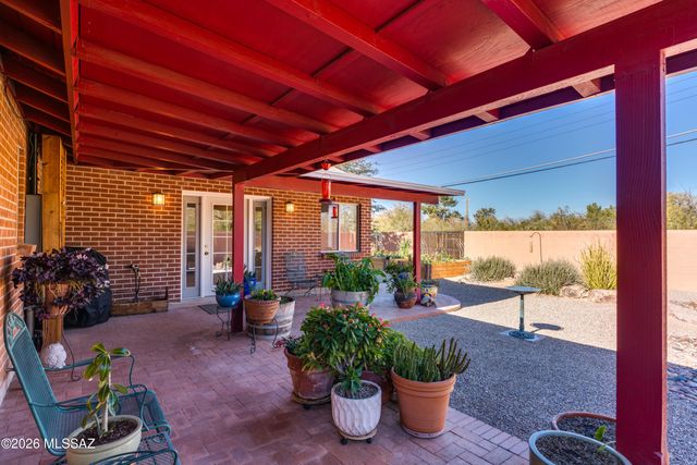 4419 E Water Street, Tucson, AZ 85712