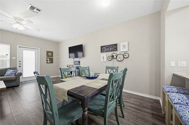 15118 Dory Dr, Corpus Christi, TX 78418