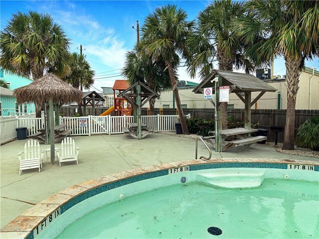 15118 Dory Dr, Corpus Christi, TX 78418