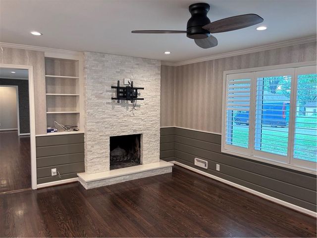 9915 MERCIER Street, Kansas City, MO 64114