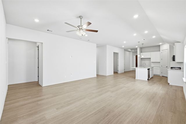 2512 Brandi Lane, Corinth, TX 76210