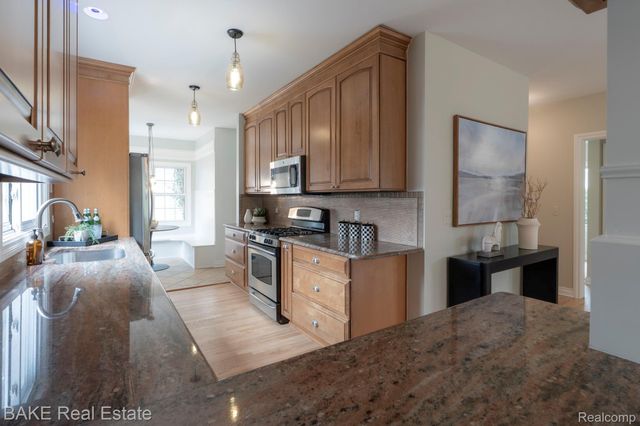 315 N Evergreen Street, Plymouth, MI 48170