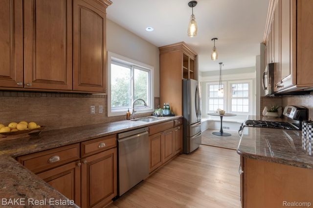 315 N Evergreen Street, Plymouth, MI 48170
