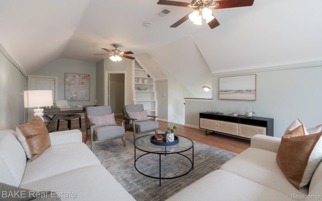 315 N Evergreen Street, Plymouth, MI 48170