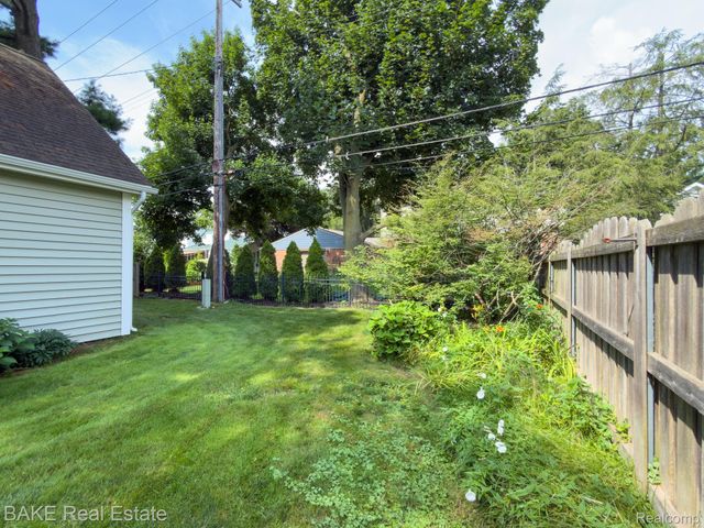 315 N Evergreen Street, Plymouth, MI 48170