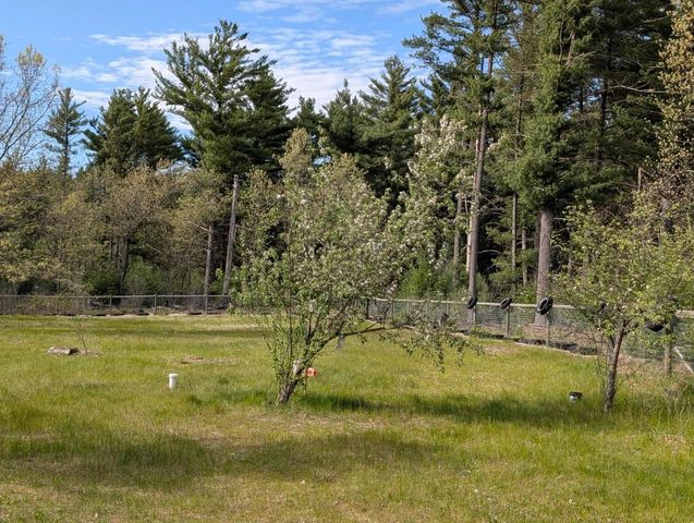 W6140 COUNTY ROAD H ROAD, Wild Rose, WI 54984