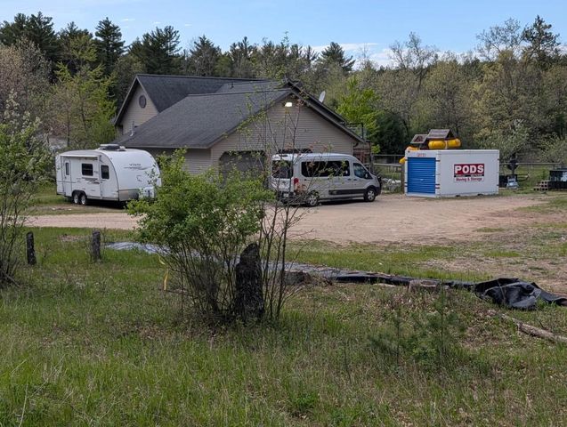 W6140 COUNTY ROAD H ROAD, Wild Rose, WI 54984