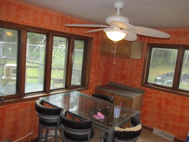 W6140 COUNTY ROAD H ROAD, Wild Rose, WI 54984