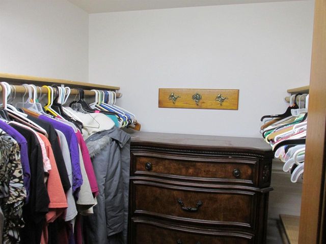 W6140 COUNTY ROAD H ROAD, Wild Rose, WI 54984