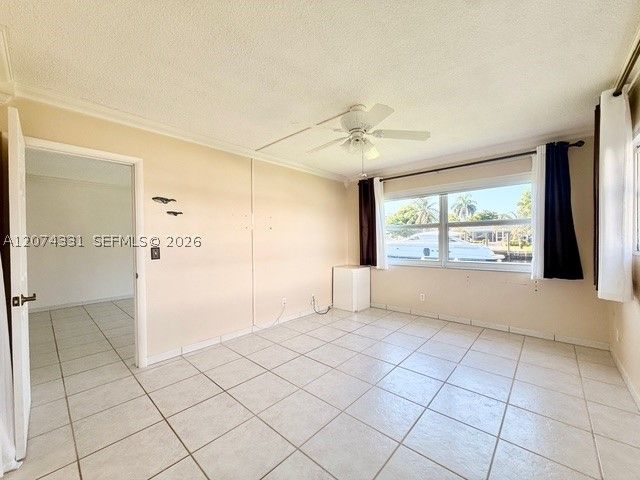 455 Paradise Isle Blvd 109, Hallandale Beach, FL 33009