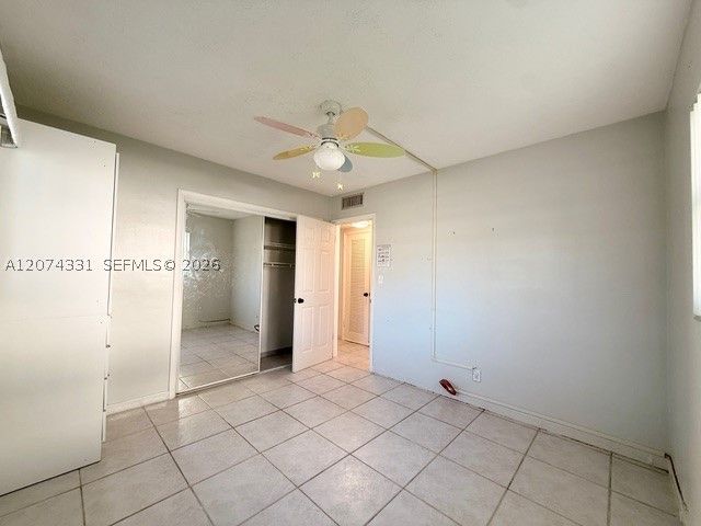 455 Paradise Isle Blvd 109, Hallandale Beach, FL 33009