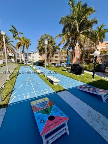 455 Paradise Isle Blvd 109, Hallandale Beach, FL 33009